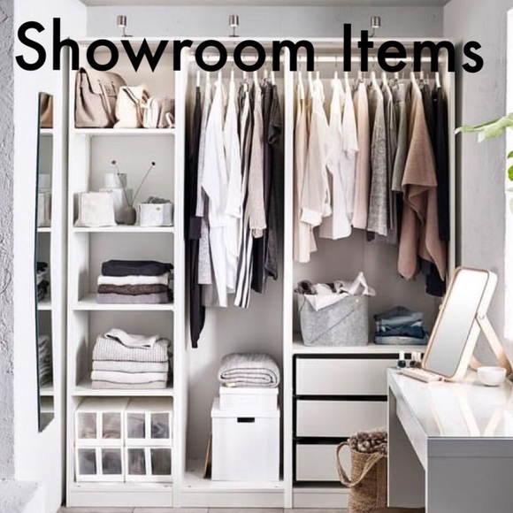 Tops - Showroom Items